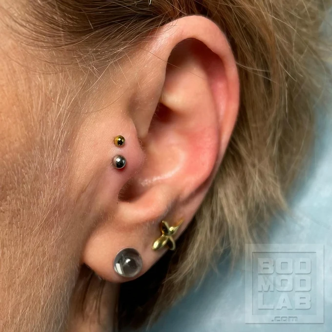 ПИРСИНГ TRAGUS