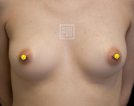 ПИРСИНГ СОСКОВ