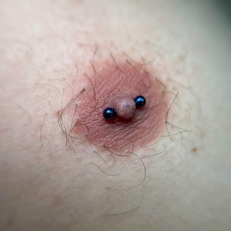 ПИРСИНГ СОСКА