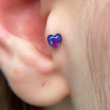 ПИРСИНГ TRAGUS