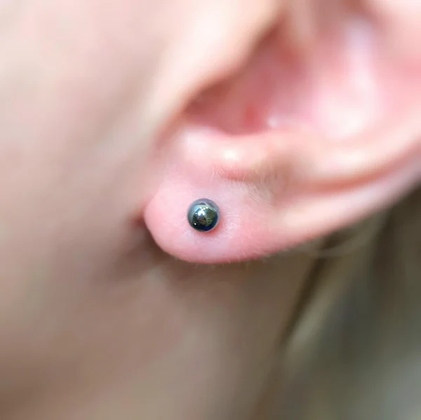 пирсинг мочки