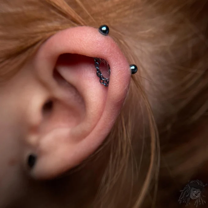 ПИРСИНГ VERTICAL HELIX