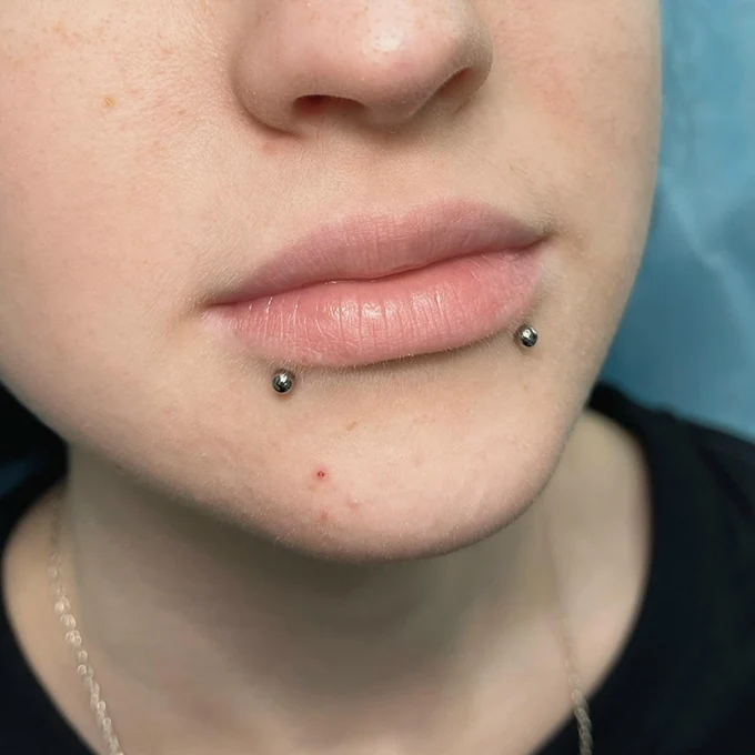 ПИРСИНГ LABRET УКУСЫ