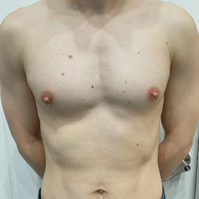 ПИРСИНГ СОСКОВ