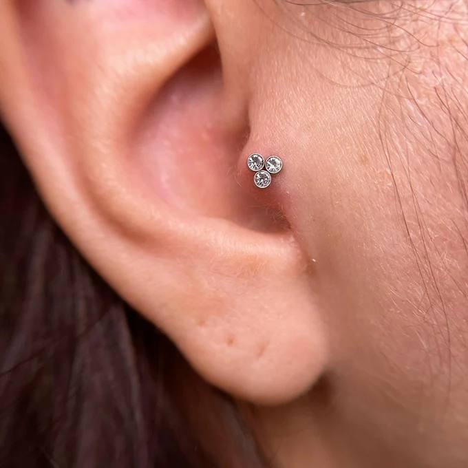 ПИРСИНГ TRAGUS